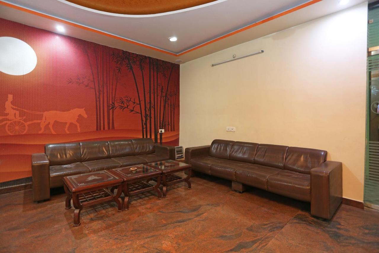 Oyo Hotel Krishna Greens Mathura Dış mekan fotoğraf